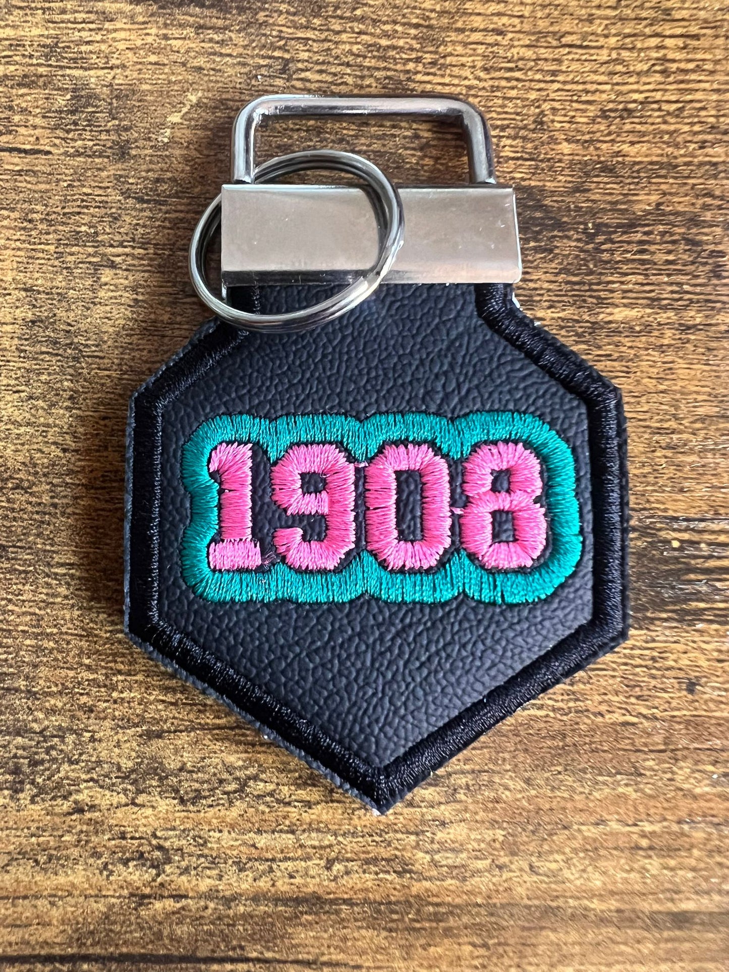 Alpha Kappa Alpha Keychain 1908 (Black Border) - BUY NOW
