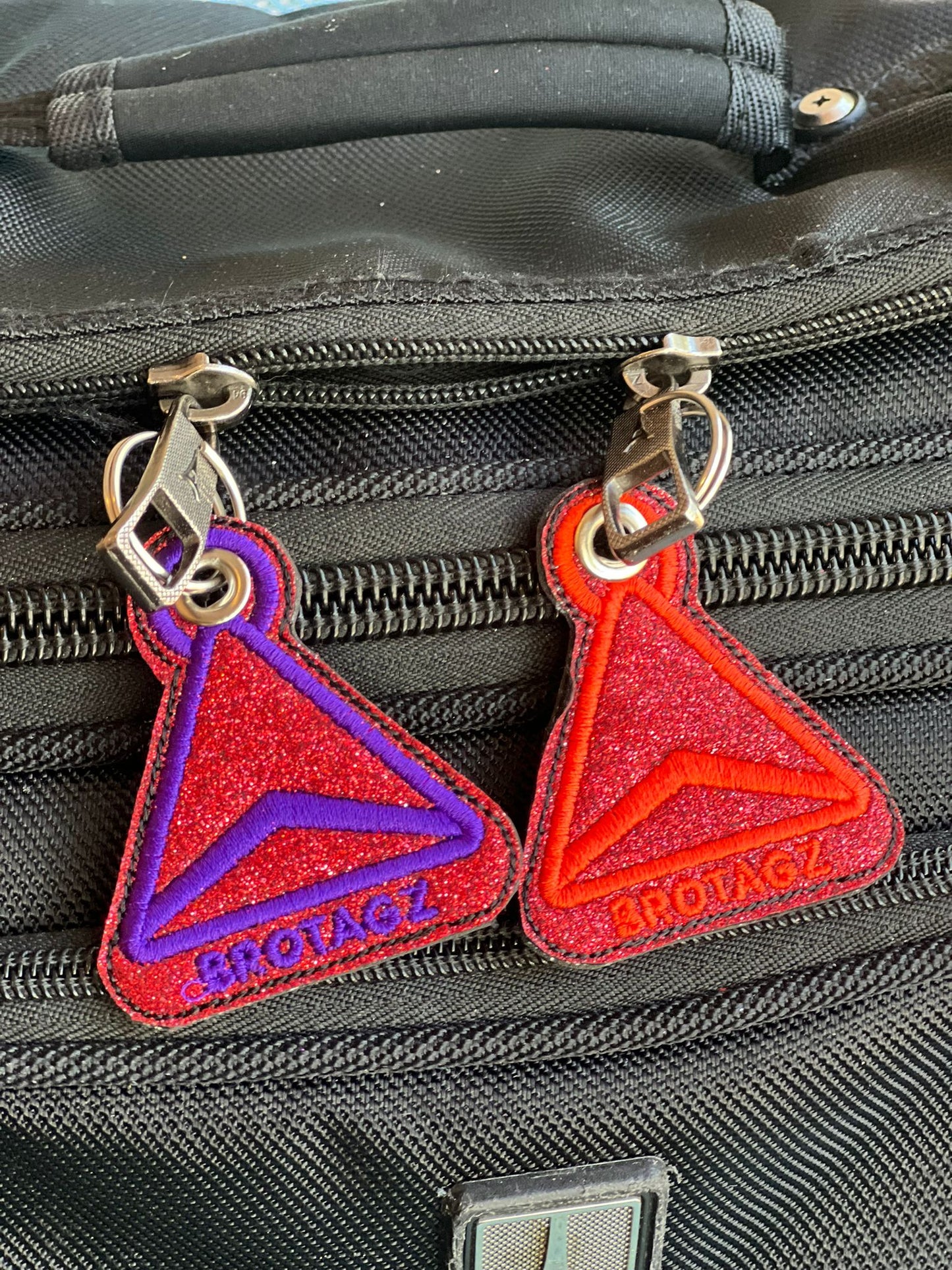 DL Outlined Keychain
