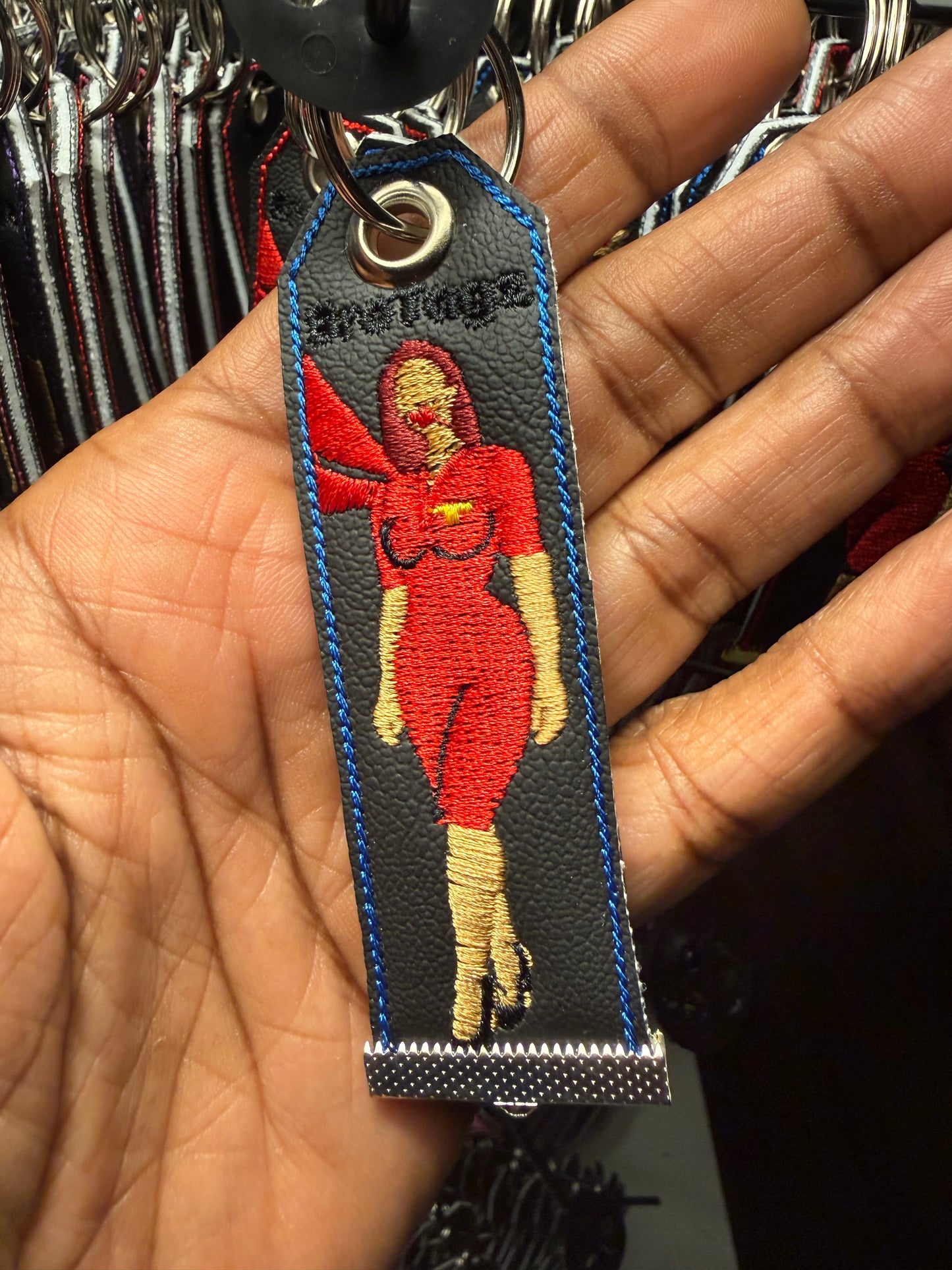 DELTA Air Uniform (Lady) - Classic Keychain