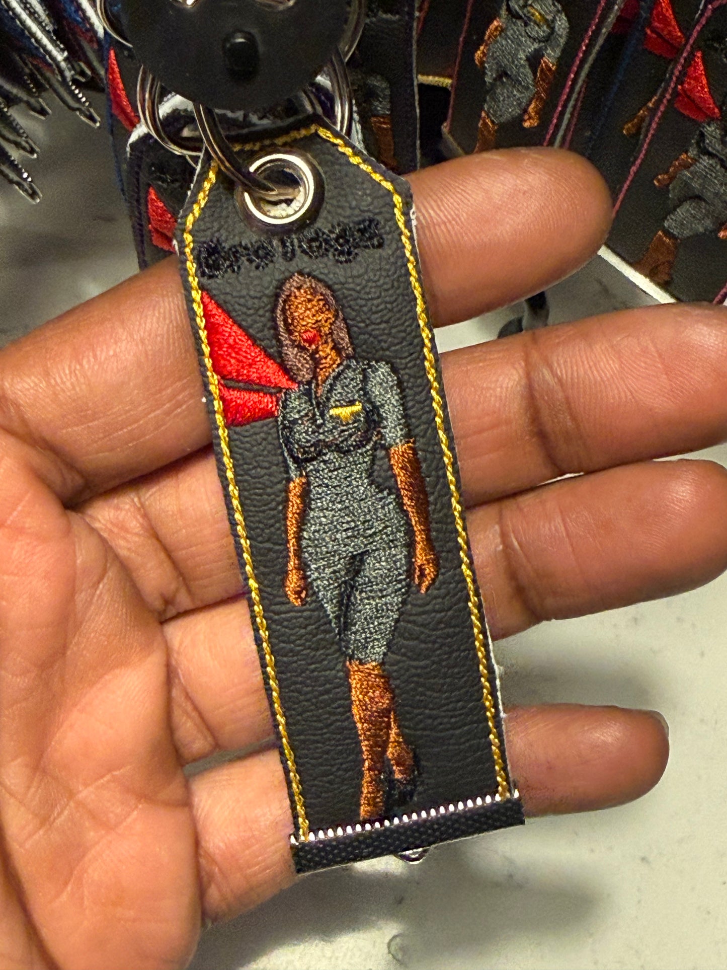 DELTA Air Uniform (Lady) - Classic Keychain
