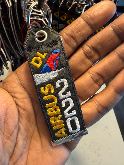 DELTA Air Hubs - Classic Mini Keychain