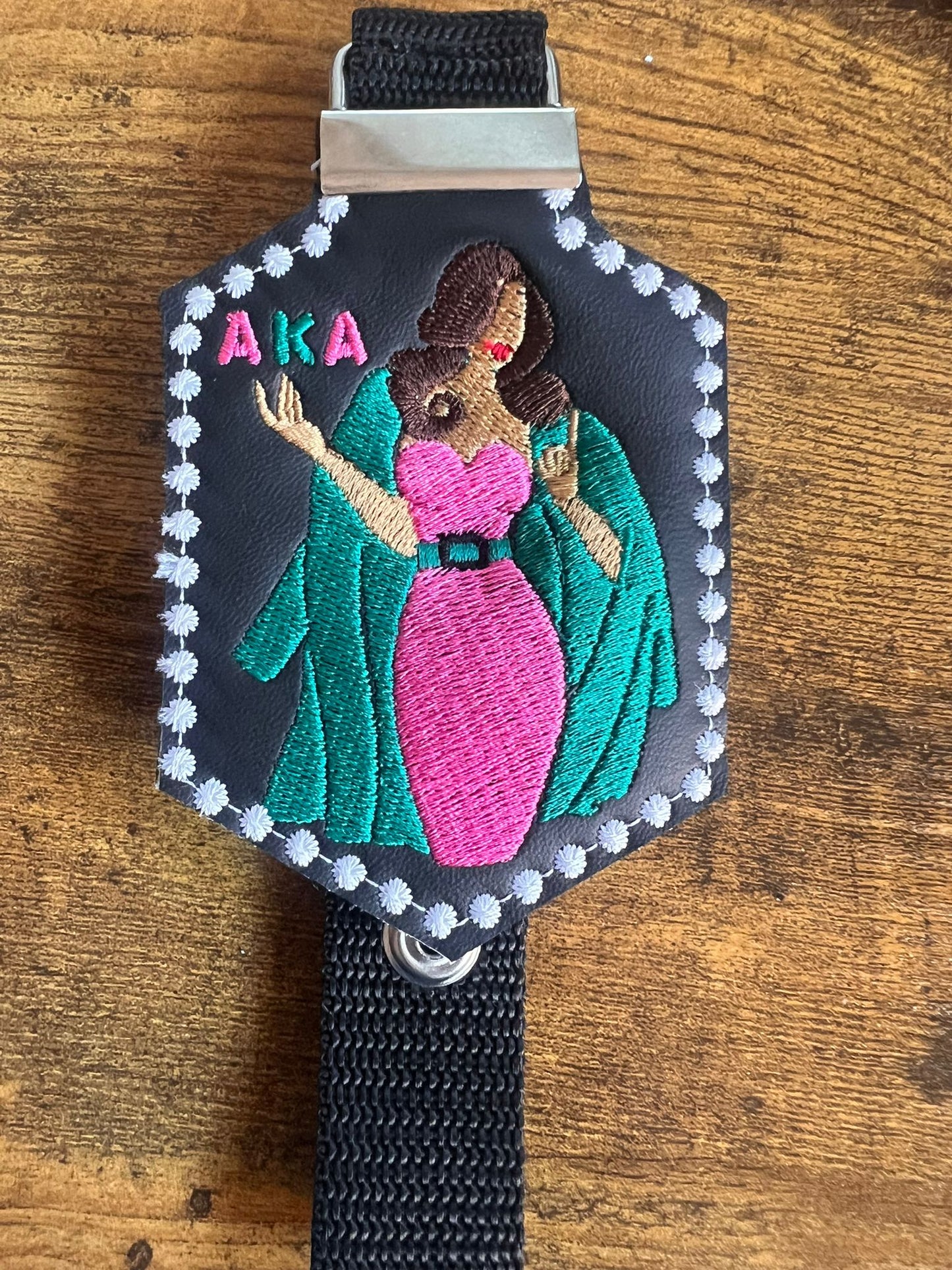 Alpha Kappa Alpha Avatar Bag Tag (Tan)/Strap