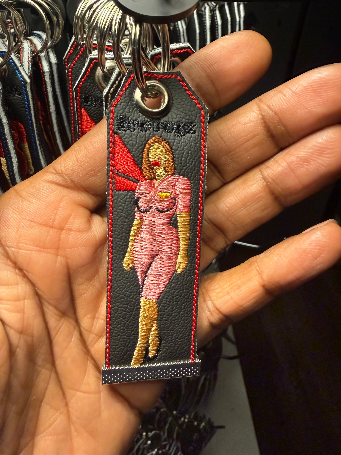 DELTA Air Uniform (Lady) - Classic Keychain