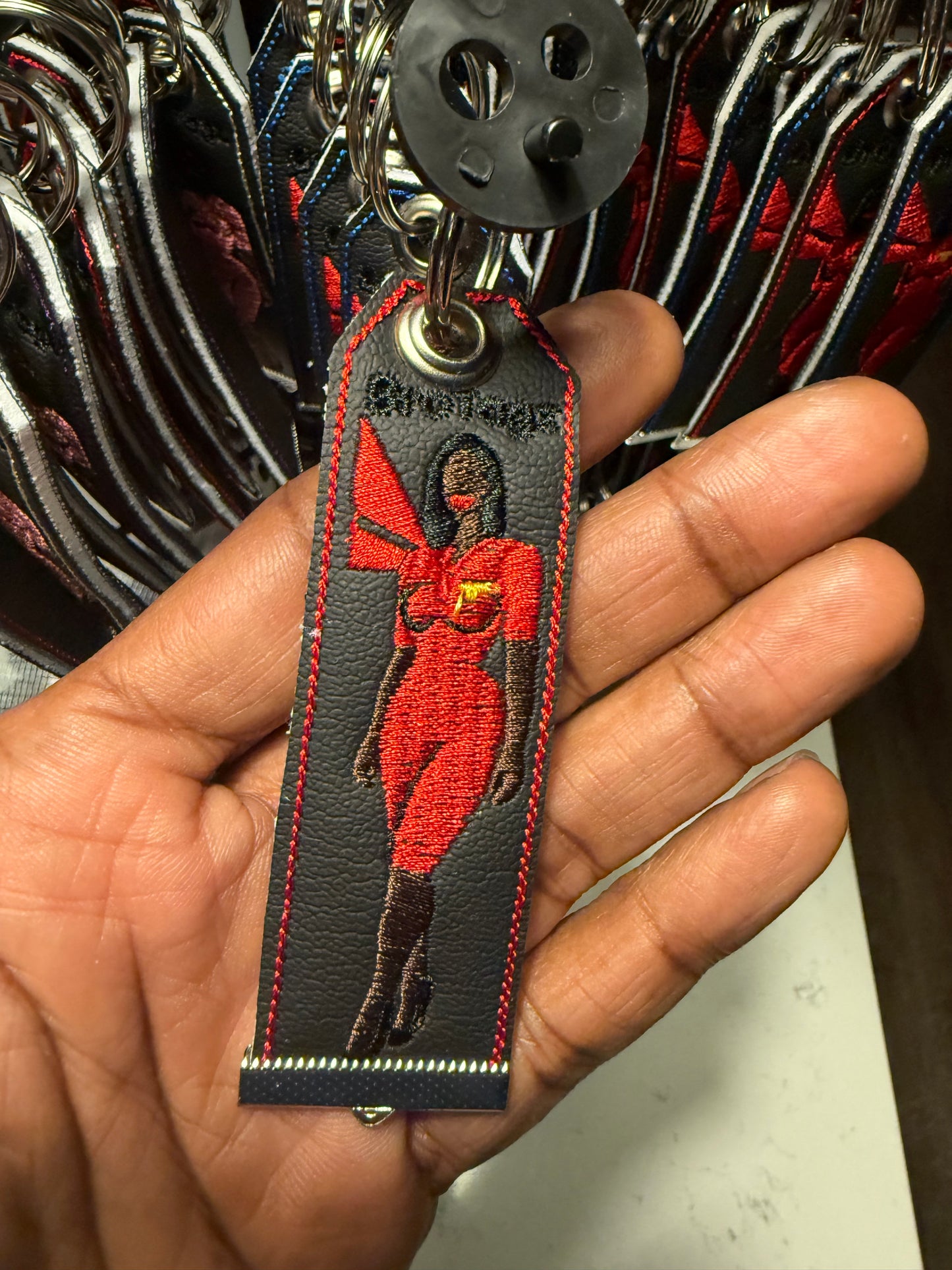 DELTA Air Uniform (Lady) - Classic Keychain