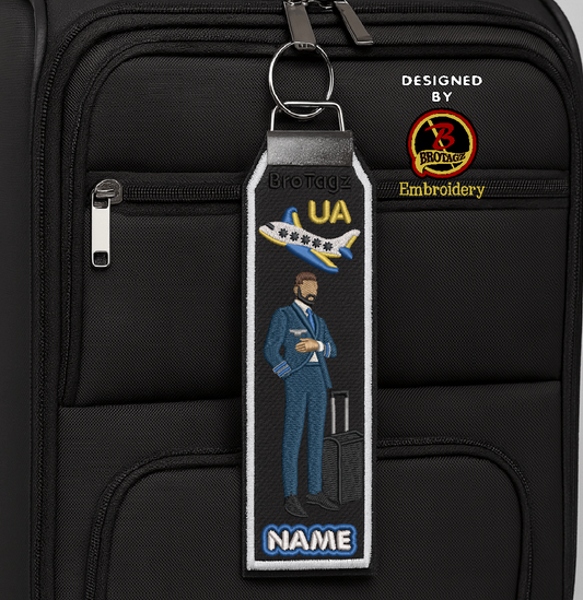 UNITED AIR Guy Avatar - Standing w/ Luggage - Classic Bag Tag